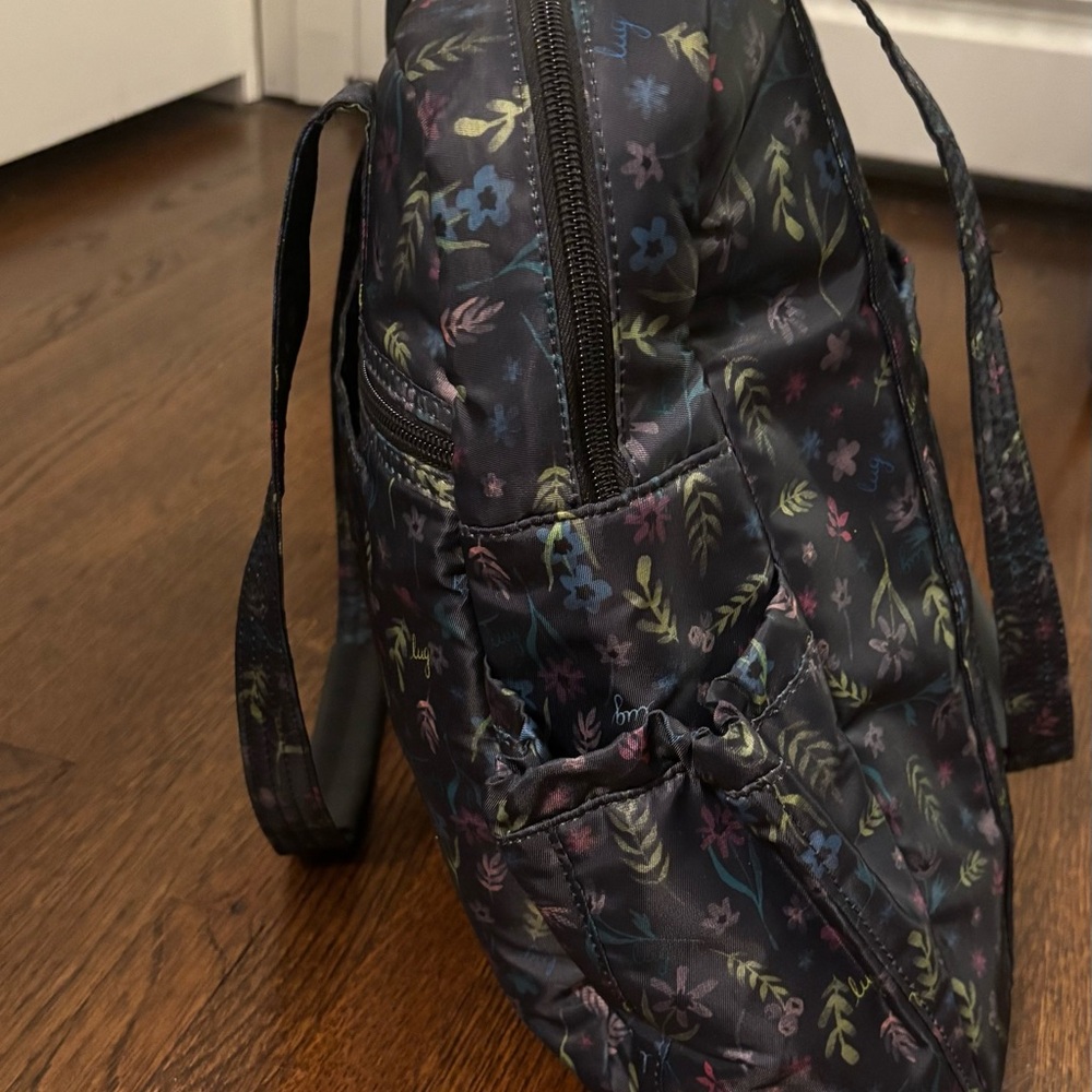 Lug Sprinter North/South Tote Black with floral pattern - Picture 5 of 10